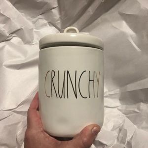 Rae Dunn crunchy canister